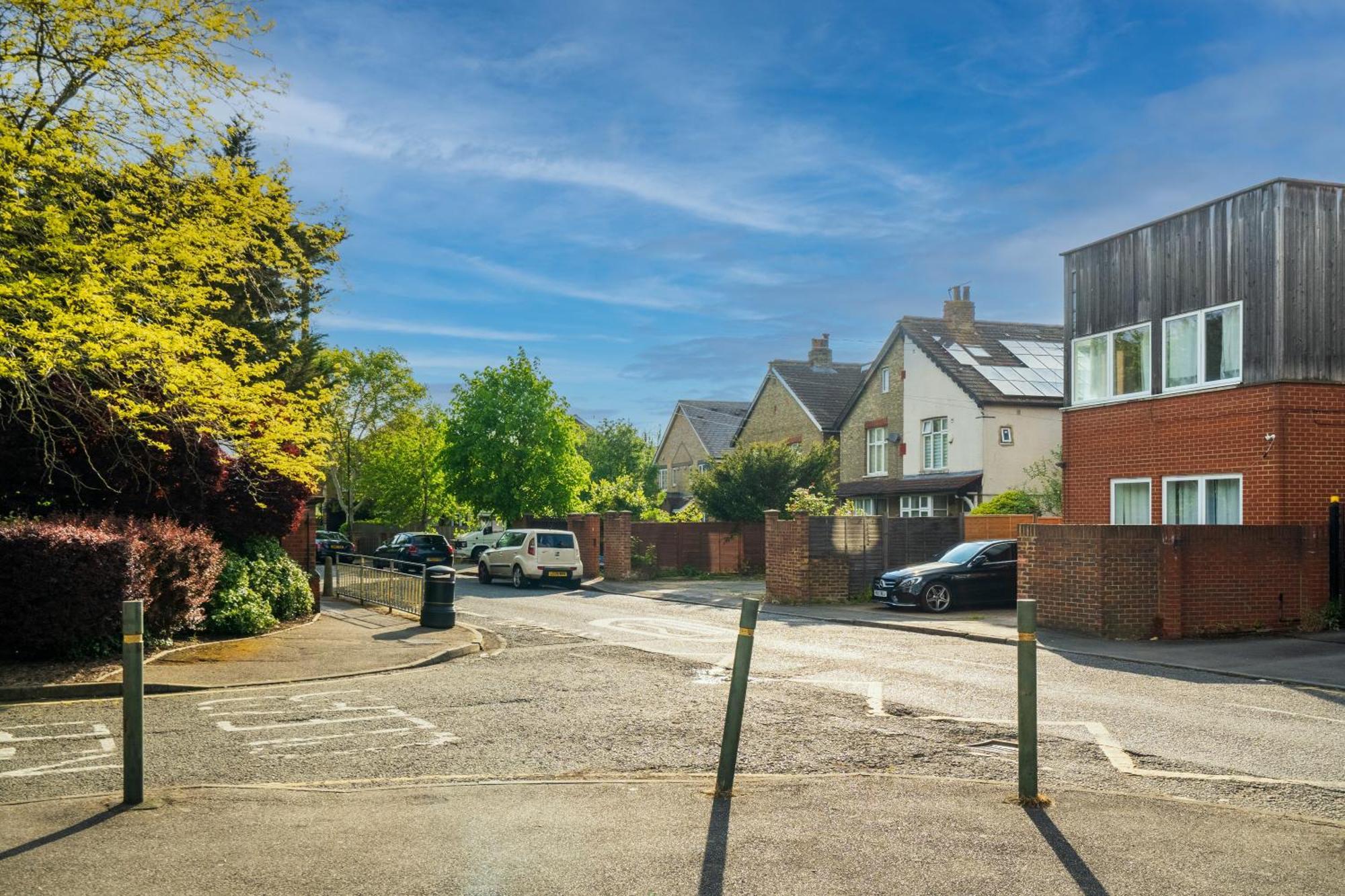 Modern 2 Bedroom Apartment In Mitcham, London Exterior foto