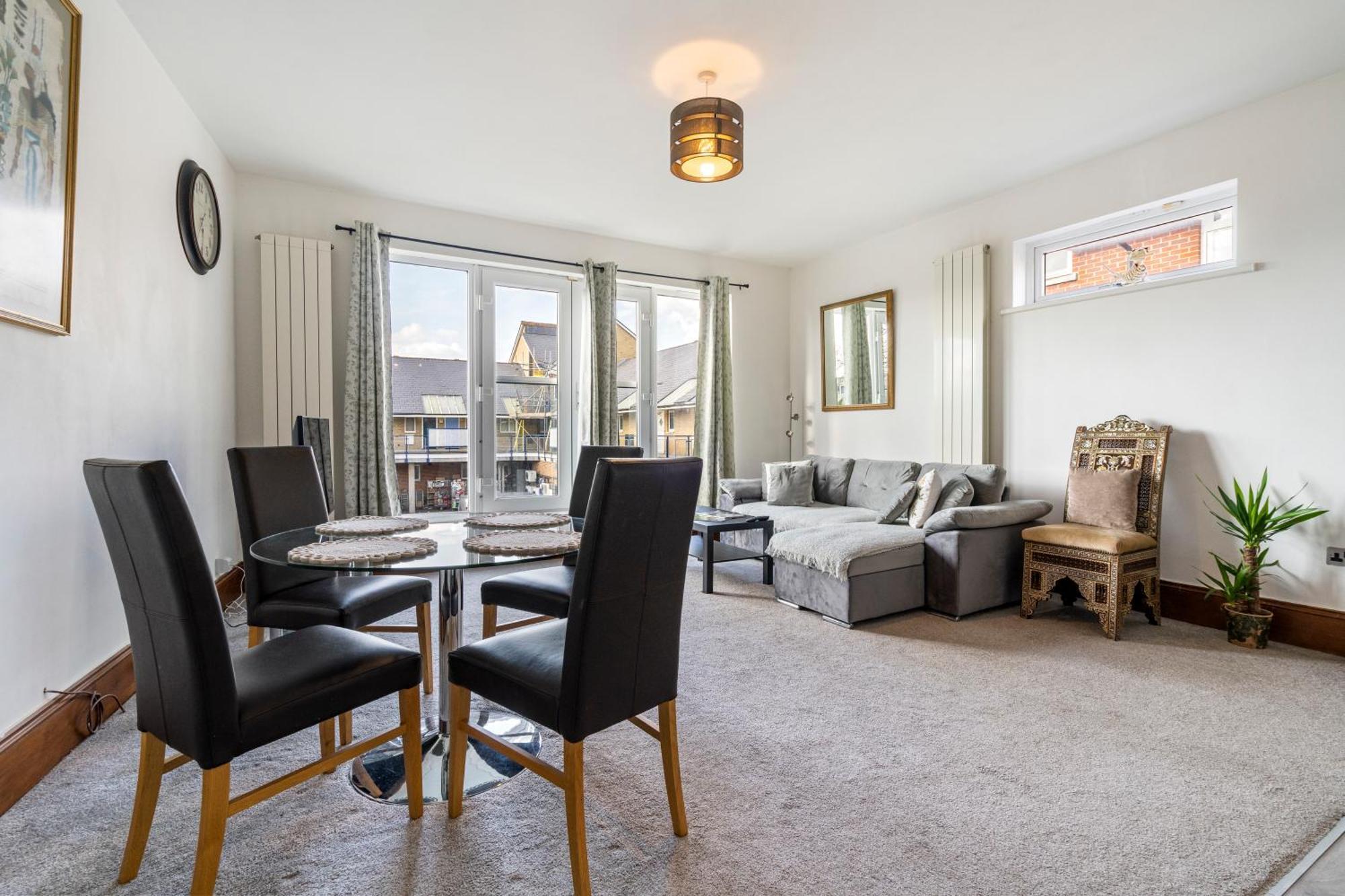 Modern 2 Bedroom Apartment In Mitcham, London Exterior foto