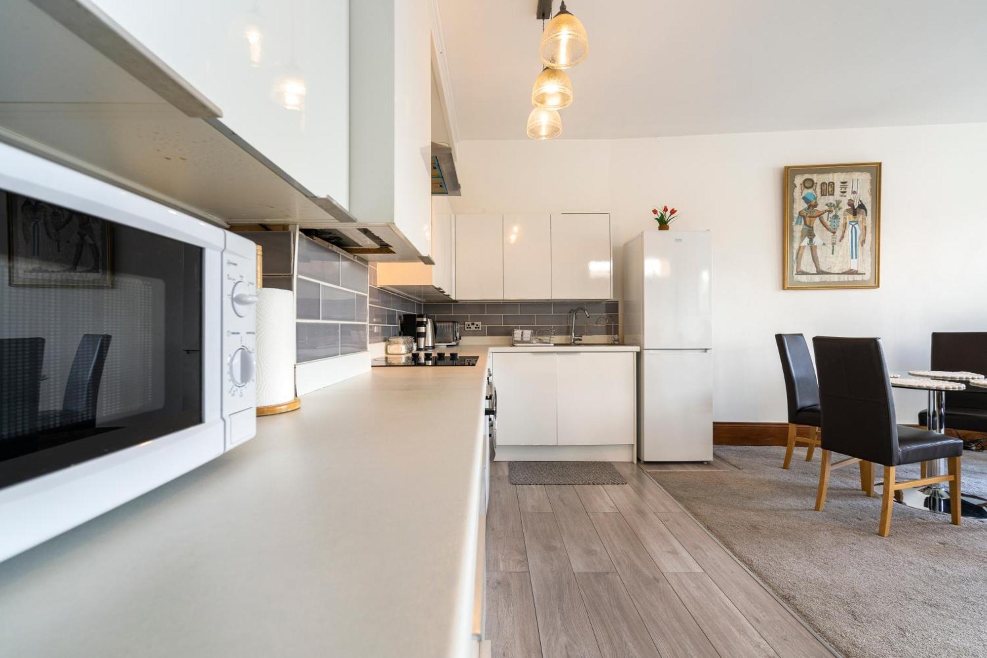 Modern 2 Bedroom Apartment In Mitcham, London Exterior foto