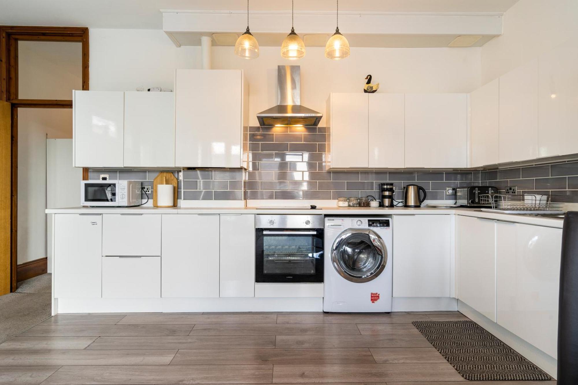 Modern 2 Bedroom Apartment In Mitcham, London Exterior foto